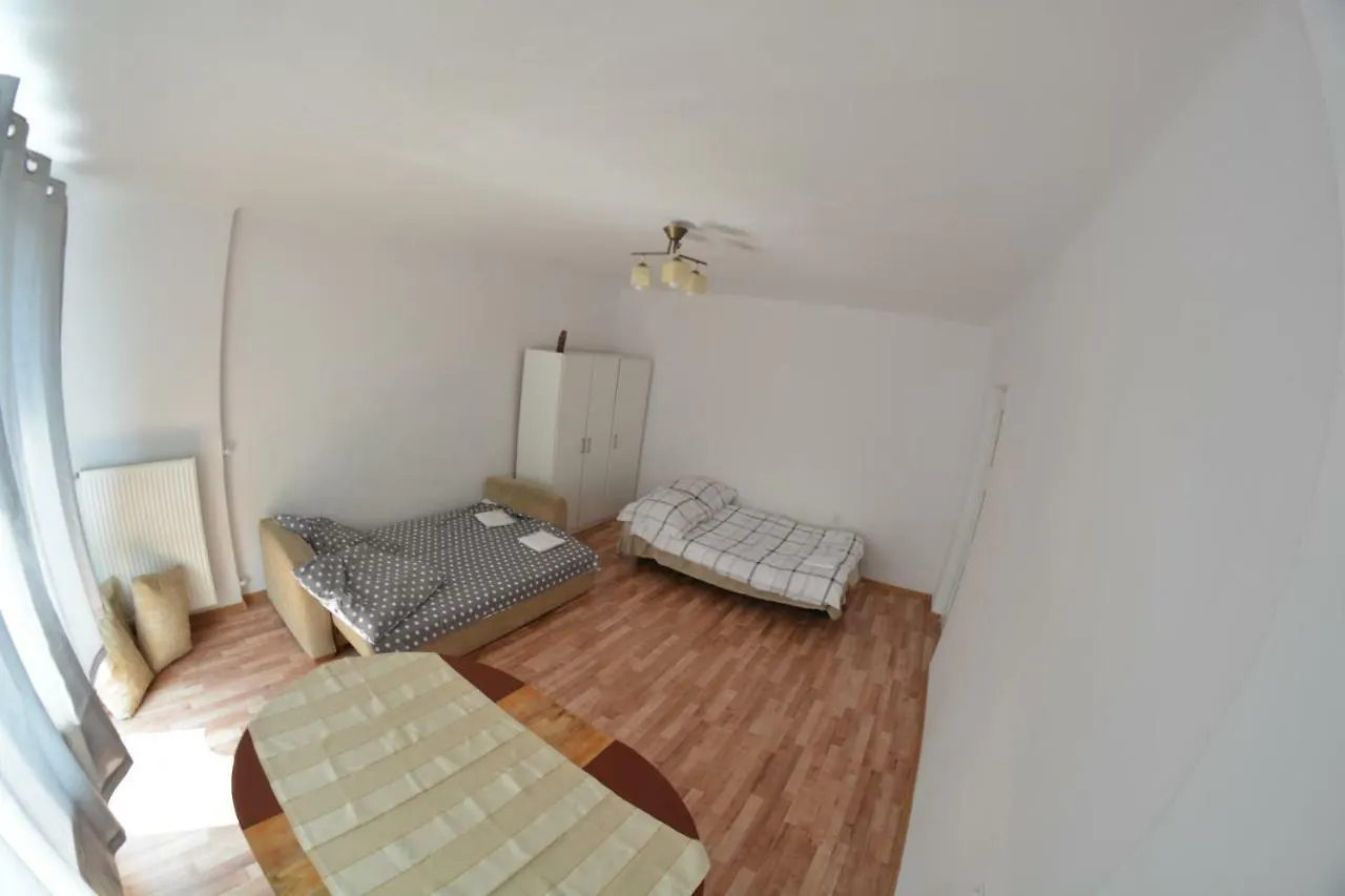 Apartamento Ul. Ugorek Kolo Areny Cracovia